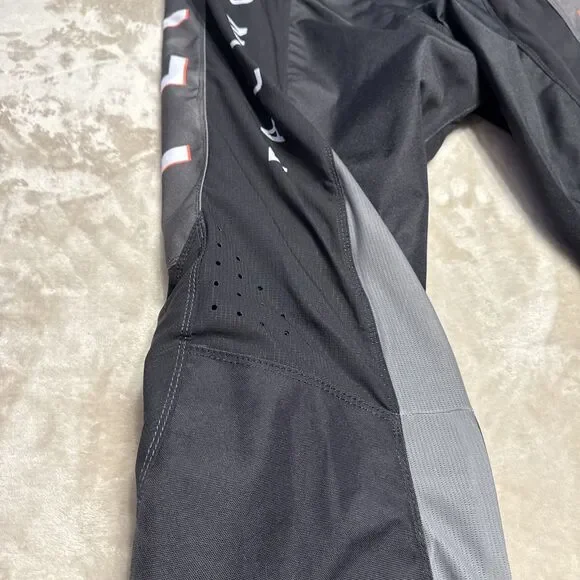 NWT Fly Racing Kinetic Kore Black Gray Performance Pants Size 42